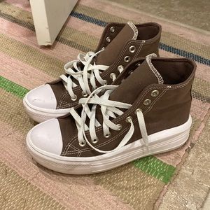 Brown Converse high tops!